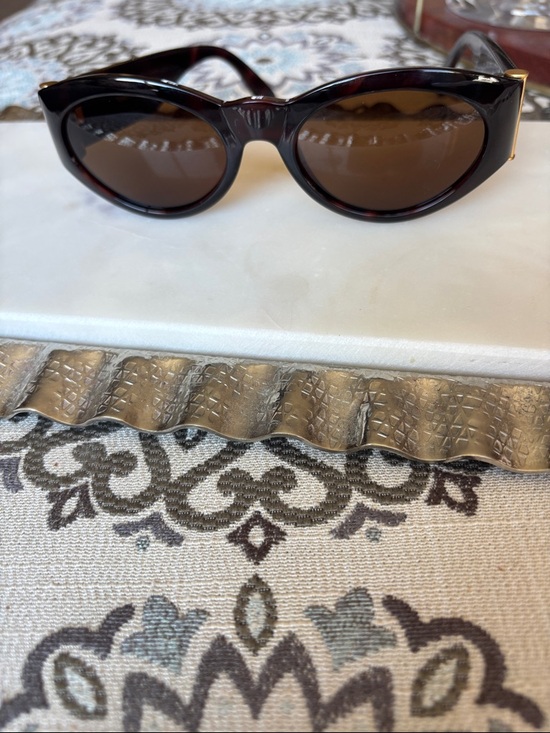 Gianni Versace 617 vintage sunglasses brown main image 5